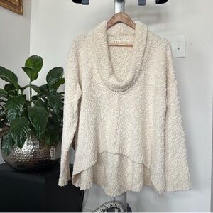 POL Boucle Knit Sweater Sz L Ivory Cowl High Low Long Sleeves Trendy